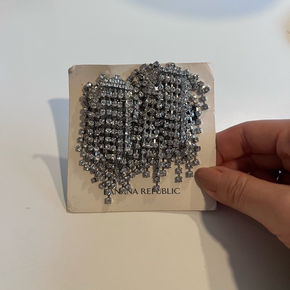 NWT Banana Republic Statement Clip Earrings - Picture 3 of 10